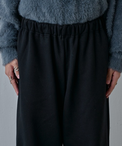 COLONY 2139（コロニートゥーワンスリーナイン）の「ヘビーウェイトスウェットワイドパンツ（スウェットパンツ・メンズ・ブラック/グレー・SMALL/MEDIUM/LARGE）」の7枚目の写真