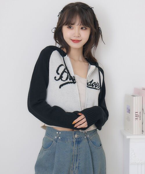 ems excite（エムズエキサイト）の「ラグランロゴNTパーカー（パーカー・レディース・ブルー/ブラウン/オフホワイト・FREE）」の16枚目の写真