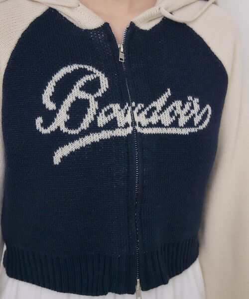 ems excite（エムズエキサイト）の「ラグランロゴNTパーカー（パーカー・レディース・ブルー/ブラウン/オフホワイト・FREE）」の9枚目の写真