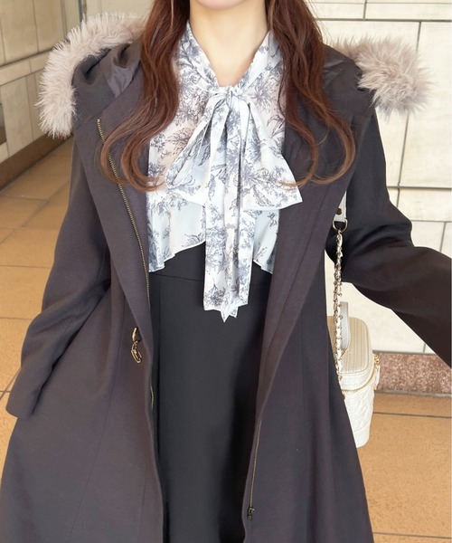 apres jour（アプレジュール）の「フェイクファーダッフルコート【ZOZOTOWN限定アイテム】（ダッフルコート・レディース・アイボリー/ブラック/ブルーグレー/スモークピンク/ピンクベージュ/チャコール・フリー/X-LARGE）」の15枚目の写真