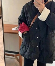 レディースのノーカラージャケット（キルティング）ファッション