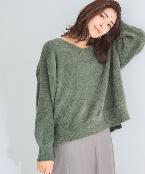 CROSS FUNCTION（クロスファンクション）の「《洗えるニット》マシュマロフェザーVネックニット【CF/クロスファンクション】（ニット/セーター・レディース・ライトグレー/ブルー/アイボリー/カーキ/ライトピンク/ブラック・LL/M/L）」の17枚目の写真