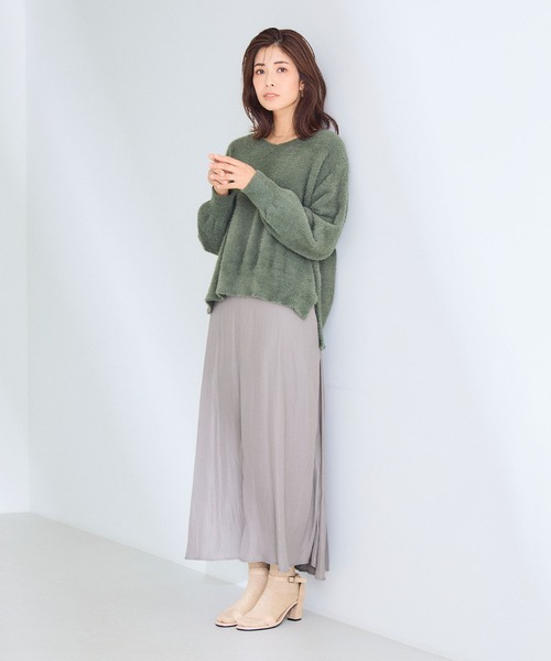 CROSS FUNCTION（クロスファンクション）の「《洗えるニット》マシュマロフェザーVネックニット【CF/クロスファンクション】（ニット/セーター・レディース・ライトグレー/ブルー/アイボリー/カーキ/ライトピンク/ブラック・LL/M/L）」の7枚目の写真