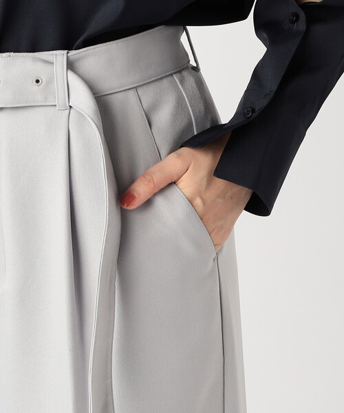 COMME CA ISM(コムサイズム)の「ベルト付き ストレッチワイドパンツ(その他パンツ・レディース・チャコール/ライトグレー・MEDIUM/LARGE)」の16枚目の写真