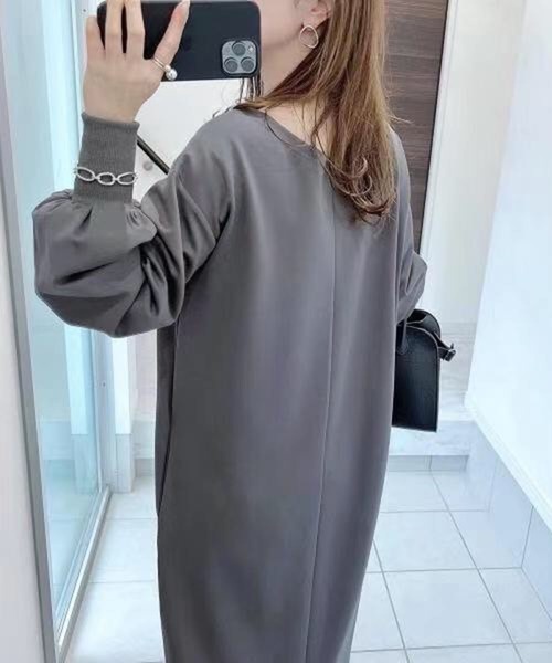 CALIFORNIA OUTFITTERS(カリフォルニア アウトフィッターズ)の「3-9D18 ボートネック ジャージーワンピース(ワンピース・レディース・チャコール・L/M/S)」の3枚目の写真