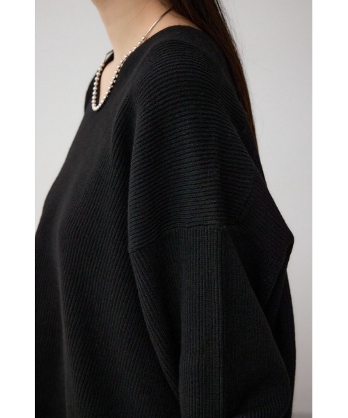 AZUL by moussy(アズールバイマウジー)の「Vネックリラックスリブニット(Tシャツ/カットソー・レディース・ブラック/ライトベージュ/レッド/グレー・FREE)」の12枚目の写真