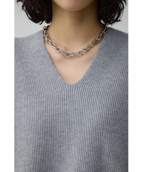 AZUL by moussy(アズールバイマウジー)の「Vネックリラックスリブニット(Tシャツ/カットソー・レディース・ブラック/ライトベージュ/レッド/グレー・FREE)」の22枚目の写真