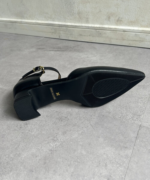 Thevon（ゼボン）の「ポインテッドVカットパンプス（パンプス・レディース・シルバー/ブラック・M/L）」の10枚目の写真