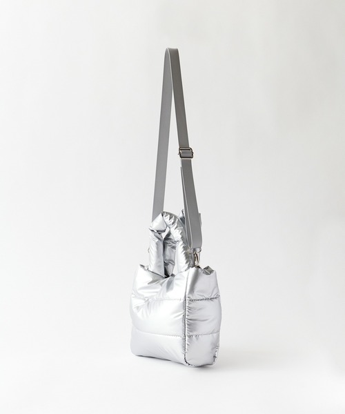 Chick（チック）の「2way Padded Quilting Shoulder Bag / 2WAYパデッドキルティングショルダーバッグ（トートバッグ・レディース・シルバー/ブラック・FREE）」の9枚目の写真