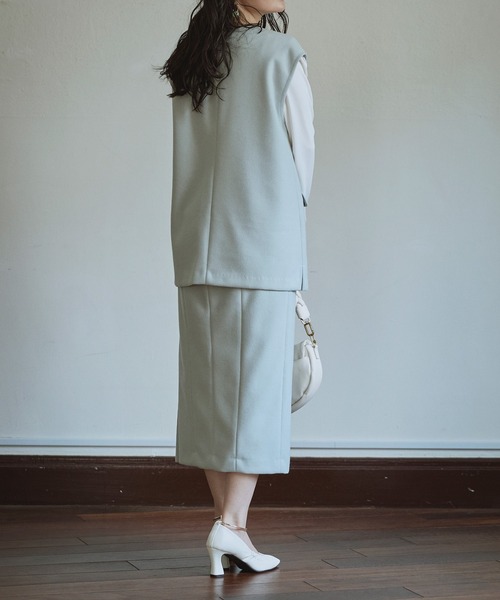 Sirin(シリン)の「≪セットアップ可≫ 圧縮ウールライクミディベスト【2サイズ展開】(ベスト・レディース・ミント/ベージュ・X-SMALL/SMALL)」の13枚目の写真