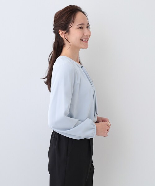 DRESKIP（ドレスキップ）の「イージーケア ボウタイブラウス（シャツ/ブラウス・レディース・オフホワイト/サックスブルー/ブラック・02/01/04/03）」の13枚目の写真