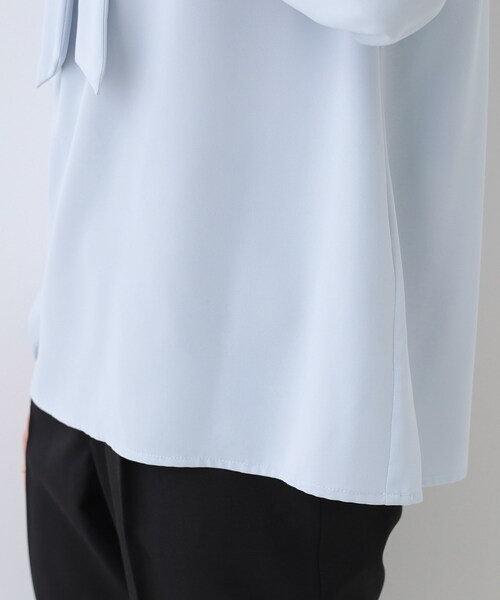 DRESKIP（ドレスキップ）の「イージーケア ボウタイブラウス（シャツ/ブラウス・レディース・オフホワイト/サックスブルー/ブラック・02/01/04/03）」の20枚目の写真