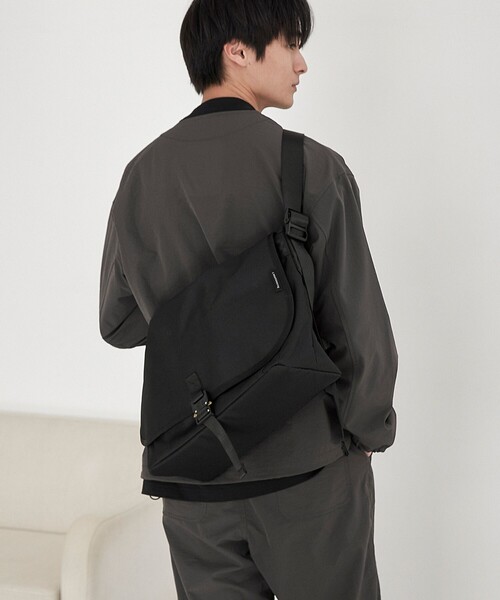 coen（コーエン）の「【C.Mt】MESSENGER　BAG（ショルダーバッグ・メンズ・ブラック・FREE）」の14枚目の写真