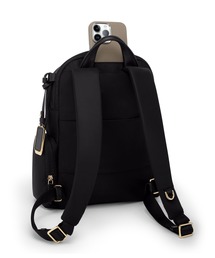 TUMI（トゥミ）の「VOYAGEUR 「セリーナ」ミディアム・バックパック