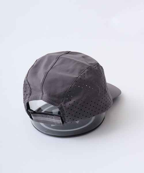 KRIFF MAYER（クリフメイヤー）の「KRIFF MAYER パンチング ジャストフィット キャップ 男女兼用（キャップ・メンズ・ブラック/ネイビー/グレー・FREE）」の7枚目の写真