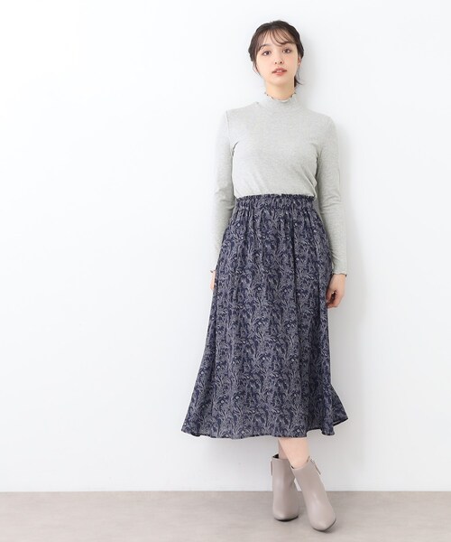 LAURA ASHLEY(ローラアシュレイ)の「【定番人気トップス】メロウエラスティックタートル(Tシャツ/カットソー・レディース・ライトグレー/ブラック/オフホワイト・40/38)」の15枚目の写真