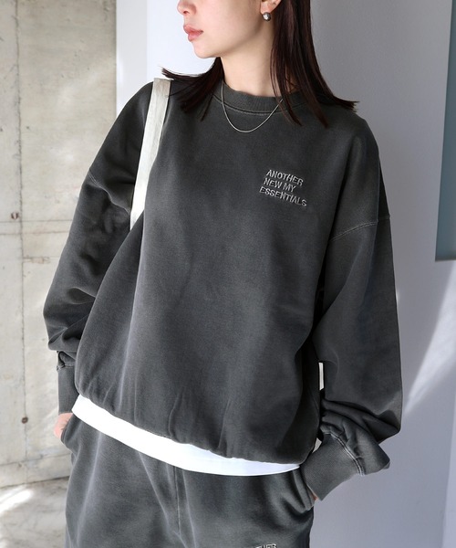 ピグメント加工ANMEエンブロイダリーロゴスウェットトップス