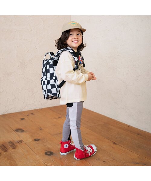 BREEZE（ブリーズ）の「【リンク/ジュニア対応】ユニークサガラワッペンロンT（Tシャツ/カットソー・キッズ・グリーン/チャコール/ラベンダー/イエロー/オフホワイト/ブラック/サックスブルー・80/90/100/110/120/130/140）」の11枚目の写真