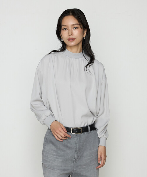 K.T KIYOKO TAKASE(キヨコタカセ)の「起毛ストレッチサテン リブギャザープルオーバー(Tシャツ/カットソー・レディース・ホワイト/ブラック/ライトグレー/サックスブルー・9号)」の12枚目の写真