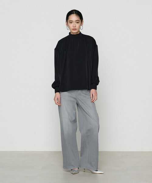 K.T KIYOKO TAKASE(キヨコタカセ)の「起毛ストレッチサテン リブギャザープルオーバー(Tシャツ/カットソー・レディース・ホワイト/ブラック/ライトグレー/サックスブルー・9号)」の14枚目の写真