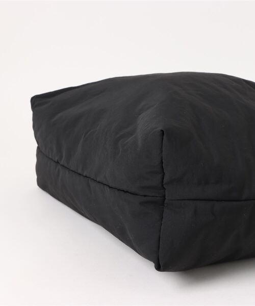 Scrap Book(スクラップブック)の「【Scrap Book】ナイロンしぼりトート(トートバッグ・レディース・グレー/ブラック・FREE)」の4枚目の写真