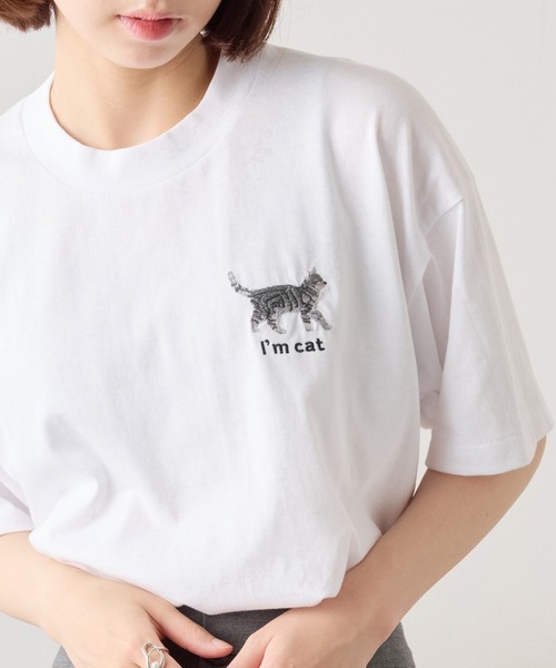 Cassette Chart(カセットチャート)の「【I'm cat】ワンポイント猫刺繍Tシャツ ネコTシャツ(Tシャツ/カットソー・レディース・ホワイト/ホワイト系その他3/ブラック系1/ブラック系その他4/ホワイト系その他2/ホワイト系その他4/ブラック系その他3/ホワイト系1/ブラック/ブラック系その他2・S/M)」の3枚目の写真