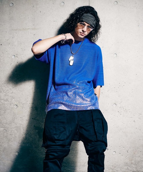 glamb(グラム)の「Glitter Short Sleeves Knit / グリッターショートスリーブニット(ニット/セーター・メンズ・ブルー/ブラック・M/L)」の9枚目の写真