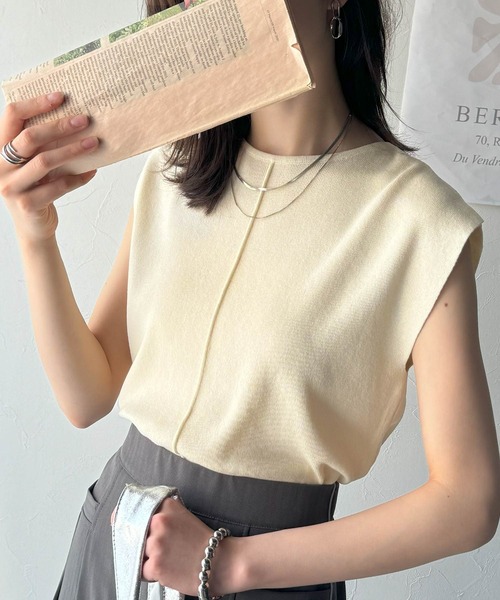 classicalelf（クラシカルエルフ）の「色違いで揃えたい！前後2wayセンターピンタック使いノースリーブサマーニット（Tシャツ/カットソー・レディース・グレイッシュベージュ/ピンク/オフホワイト/ブルー/チャコール/アイボリー/カーキ/ブラック/ベージュ・X-LARGE/SMALL/MEDIUM/LARGE）」の13枚目の写真