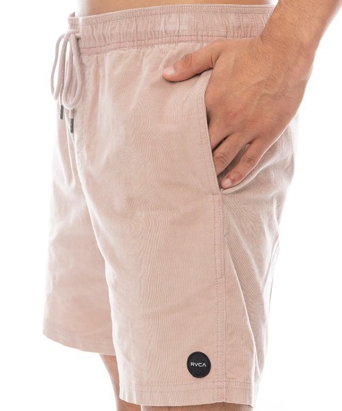 RVCA(ルーカ)の「RVCA メンズ ESCAPE ELASTIC CORD SHORT II ショートパンツ 【2025年春夏モデル】/ルーカワンポイントワッペンショートパンツ(その他パンツ・メンズ・ブラック/ブラウン系その他/パープル系その他/グレー系その他・SMALL/LARGE/X-LARGE/MEDIUM)」の7枚目の写真