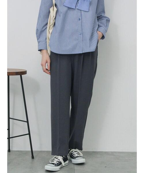 Samansa Mos2 blue（サマンサモスモスブルー）の「【イージーケア・吸水速乾】マルチスタイルテーパードパンツ（その他パンツ・レディース・ネイビー/シルバーグレー/ブルー/グリーン/ブラック/オレンジ/グレー・M/S/L/SS）」の3枚目の写真