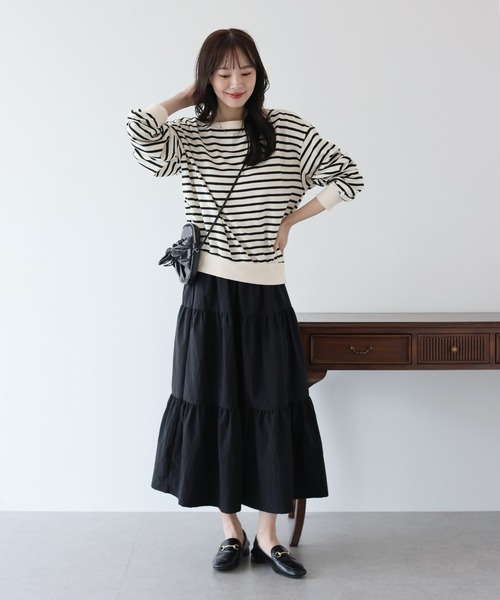 BLUEEAST（ブルーイースト）の「ボートネックスウェット（スウェット・レディース・ブラック/ホワイト系/ネイビー系/グレー・MEDIUM）」の20枚目の写真