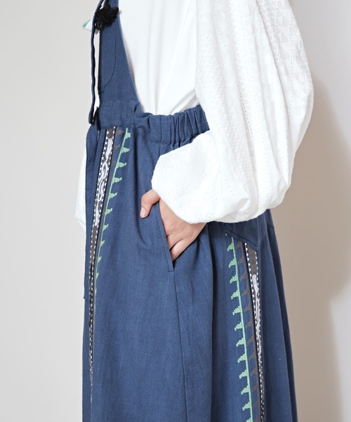 チャイハネ(チャイハネ)の「【チャイハネ】チャパンナ刺繍ジャンパースカート(ジャンパースカート・レディース・グリーン/ホワイト/ブルー・FREE)」の10枚目の写真