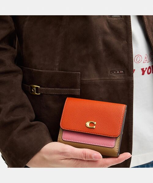 【COACH】ミラ スモール フラップ ウォレット COACH｜【公式】ミラ スモール フラップ ウォレット・ホース
