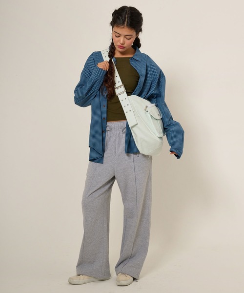 TINA:JOJUN(ティーナジョジュン)の「キャンバス バックルバッグ TINA:JOJUN(ショルダーバッグ・レディース・ライトブルー/アイボリー・F)」の15枚目の写真