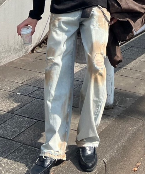 Chikashitsu +(チカシツプラス)の「【Chikashitsu +】bloody wash damage denim pants / 【チカシツプラス】ウォッシングダメージデニムパンツ(デニムパンツ・メンズ・ブルー・S/M)」の1枚目の写真