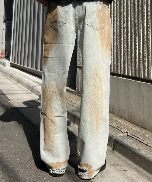 Chikashitsu +(チカシツプラス)の「【Chikashitsu +】bloody wash damage denim pants / 【チカシツプラス】ウォッシングダメージデニムパンツ(デニムパンツ・メンズ・ブルー・S/M)」の19枚目の写真