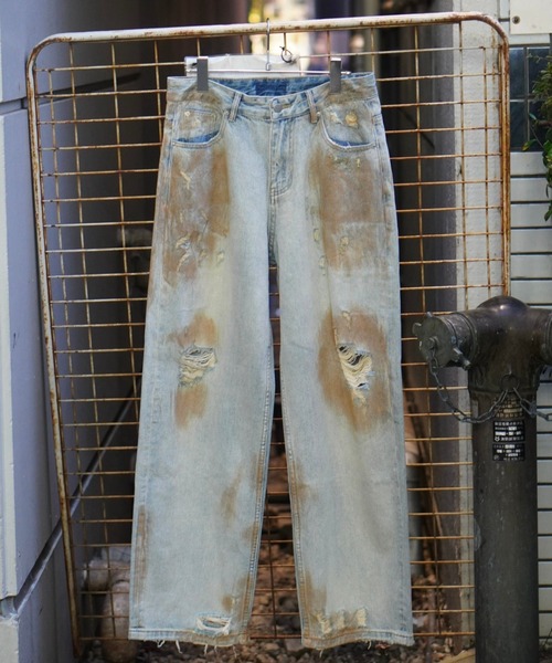 Chikashitsu +(チカシツプラス)の「【Chikashitsu +】bloody wash damage denim pants / 【チカシツプラス】ウォッシングダメージデニムパンツ(デニムパンツ・メンズ・ブルー・S/M)」の3枚目の写真