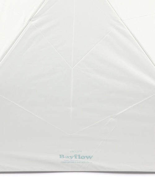 BAYFLOW（ベイフロー）の「[軽量・遮熱]BF晴雨兼用折傘55cm（折りたたみ傘・レディース・グリーン/ホワイト/ブラック・0）」の4枚目の写真