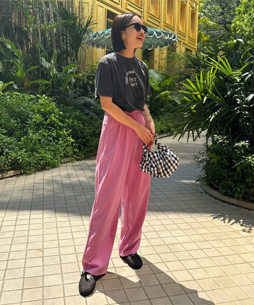[ 春名亜美さんコラボ ]選べるロゴプリントカットソーの19枚目の写真