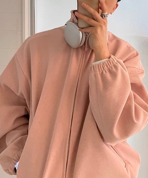 CERCA（チェルカ）の「【NOWLE】スタンドカラー ジップ スウェット ジャケット / トラック パンツ セットアップ（スウェット・メンズ・ネイビー/ピンク・MEDIUM/LARGE）」の4枚目の写真