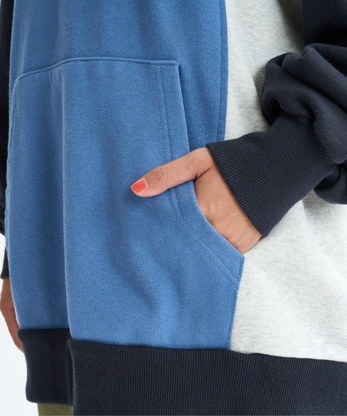 ROXY（ロキシー）の「LONG JOURNEY HOODIE /ロキシーオーバーサイズスウェットフーディ・パーカー（スウェット・レディース・グレー/ブラック/ブラック系その他・MEDIUM/LARGE/SMALL）」の18枚目の写真