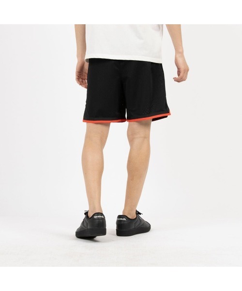 Reebok(リーボック)の「バスケットボール トランジション ショーツ / BASKETBALL TRANSITION SHORT(その他パンツ・メンズ・ライム/ホワイト/ブラック×レッド/ブラック×ホワイト・MEDIUM/XX-LARGE/LARGE/X-LARGE/SMALL)」の14枚目の写真