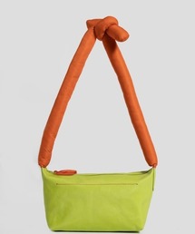 JNBY（ジェーエヌビーワイ）の「HOME Knotted Bento Box Bag / ボックスバッグ（ショルダーバッグ・レディース）」