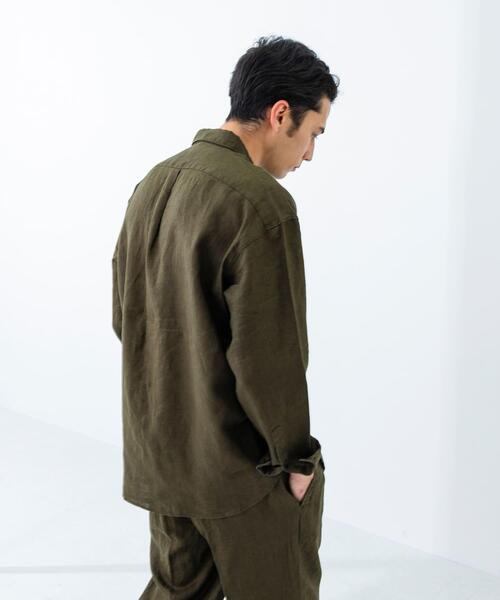 URBAN RESEARCH(アーバンリサーチ)の「LINEN LONG-SLEEVE SHIRTS(シャツ/ブラウス・メンズ・オフホワイト/カーキ/ネイビー/スミクロ・SMALL/MEDIUM/LARGE)」の21枚目の写真