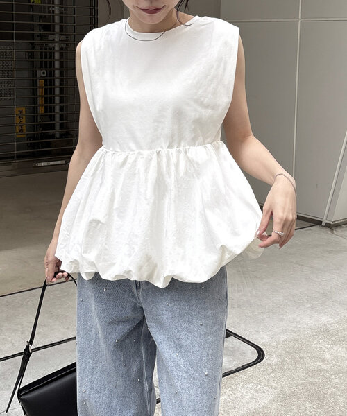 CAPRICIEUX LE'MAGE(カプリシューレマージュ)の「バルーンドッキングTシャツ(Tシャツ/カットソー・レディース・オフホワイト/ブラック・FREE)」の9枚目の写真