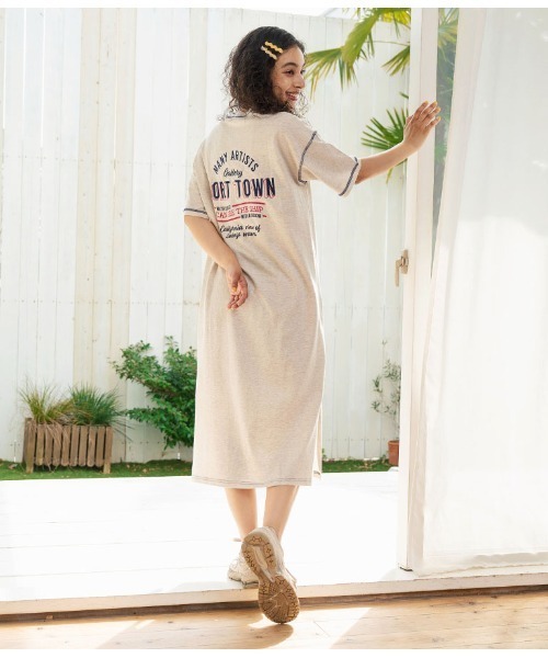 anap mimpi(アナップミンピ)の「配色ステッチ ロゴ 半袖 マキシ ロング Tシャツ ワンピース(ワンピース・レディース・オートミール/ダークグレー/ブラウン・FREE)」の19枚目の写真