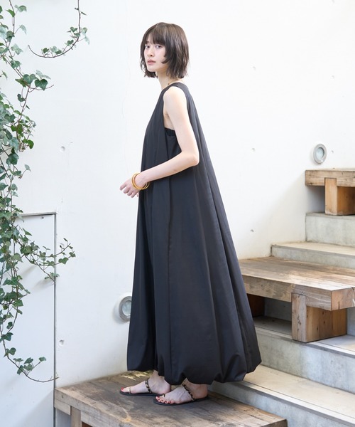 Rouge vif（ルージュヴィフ）の「ノースリーブ バルーンワンピース（ワンピース・レディース・ブラック/ブラウン・36/38）」の11枚目の写真