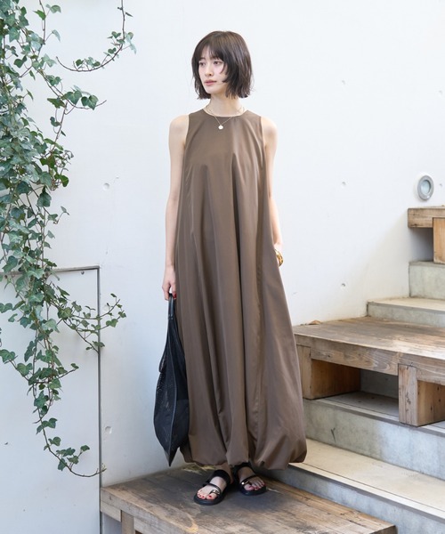 Rouge vif（ルージュヴィフ）の「ノースリーブ バルーンワンピース（ワンピース・レディース・ブラック/ブラウン・36/38）」の15枚目の写真