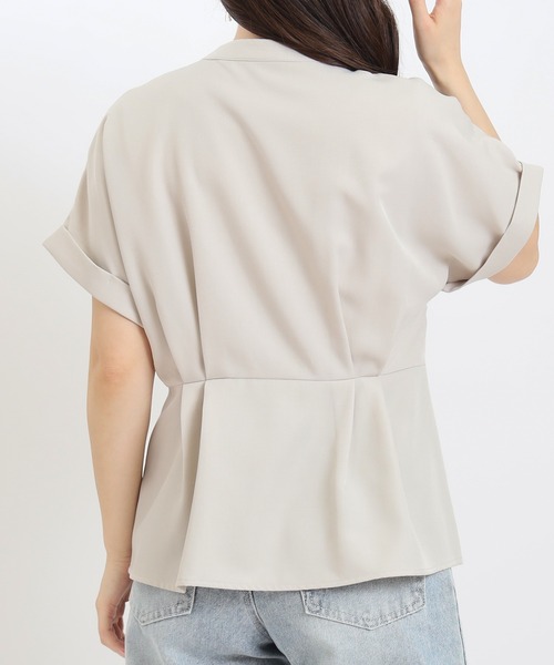 TRUDEA（トルディア）の「ドライタッチペプラムブラウス（シャツ/ブラウス・レディース・チャコールグレー/グレイッシュベージュ/ラベンダー・MEDIUM/LARGE）」の20枚目の写真