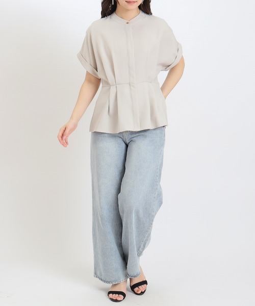 TRUDEA（トルディア）の「ドライタッチペプラムブラウス（シャツ/ブラウス・レディース・チャコールグレー/グレイッシュベージュ/ラベンダー・MEDIUM/LARGE）」の18枚目の写真